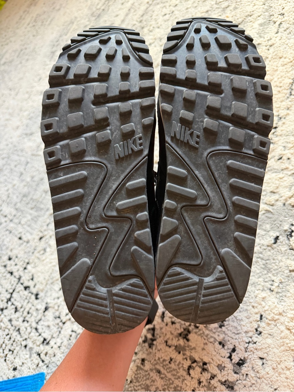 Nike Air Max - Picture 3 of 3
